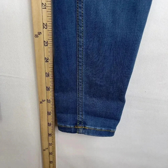 Free People Skinny Distress Jeans Size 25 - Picture 9 of 13